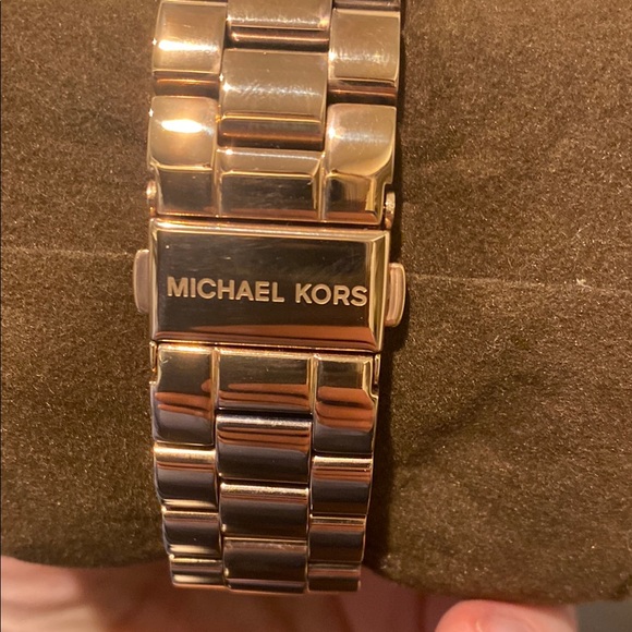 Never worn/Michael Kors Gold and Blue Watch